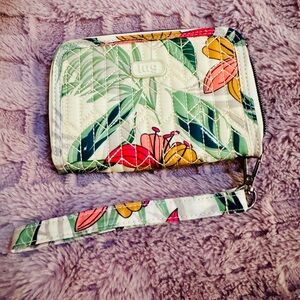 Lug  Rodeo Lily Sand Zipper Wallet Wristlet, Detachable Wristlet